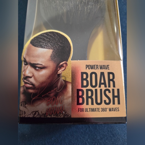 KISS COLORS & CARE 360° Power Wave Palm Boar Brush - Picture 3 of 5